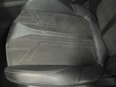 Peugeot 3008 1.5 3008 GT Blue HDi S/S 5dr 41