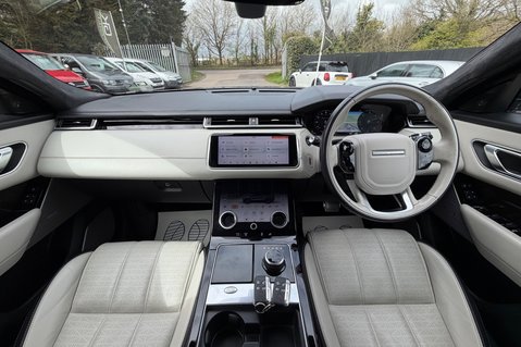 Land Rover Range Rover Velar FIRST EDITION - HUGE SPEC - PAN ROOF -1600W MERIDIAN -AIR SUSPENSION 16