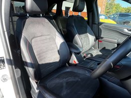 Ford Kuga 2.5 Kuga ST-Line X Phev CVT 5dr 65