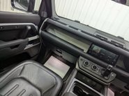 Land Rover Defender 3.0 Defender SE D MHEV Auto 4WD 5dr 44