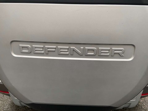 Land Rover Defender 3.0 Defender XS Edition D MHEV Auto 4WD 5dr 40
