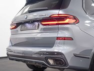 BMW X7 3.0 X7 xDrive 40d M Sport MHEV Auto 4WD 5dr 9