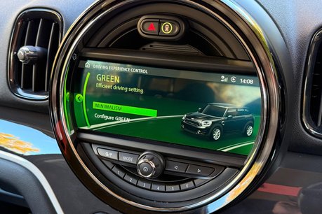 Mini Countryman COOPER SD ALL4 63