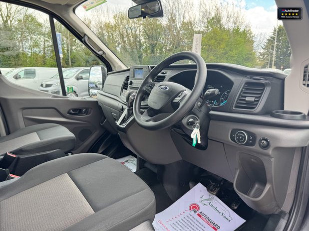Ford Transit AUTO 17 [SOLD CM] Seat Minibus L4H3 High Roof AIR CON SUN ROOF SELECT 24