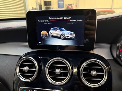 Mercedes-Benz GLC 3.0 GLC43 V6 AMG (Premium) G-Tronic 4MATIC Euro 6 (s/s) 5dr 41
