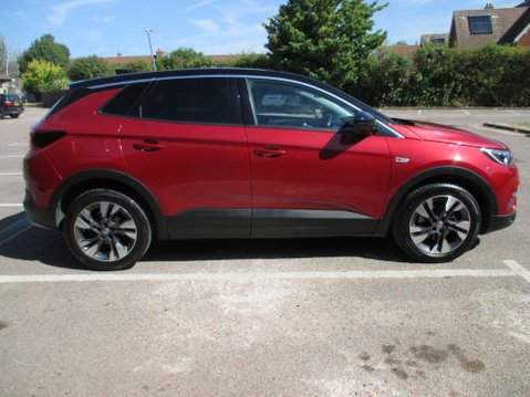 Vauxhall Grandland X 1.2 Turbo SRi Nav Euro 6 (s/s) 5dr 4