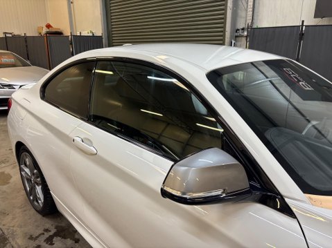 BMW 2 Series 3.0 M240i Auto Euro 6 (s/s) 2dr 53