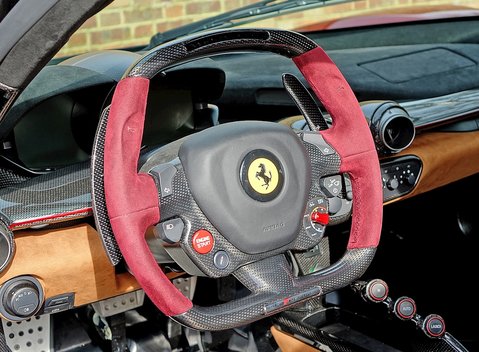 Ferrari LaFerrari 25