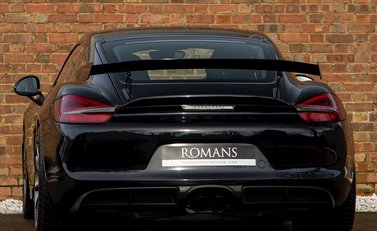 Porsche Cayman GT4 3