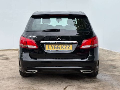 Mercedes-Benz B Class 1.5 B 180 AMG Line D Auto 5dr 31