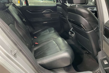 BMW 7 Series 2.0 740e 9.2kWh M Sport Saloon 4dr Petrol Plug-in Hybrid Auto Euro 6 (s/s)  10