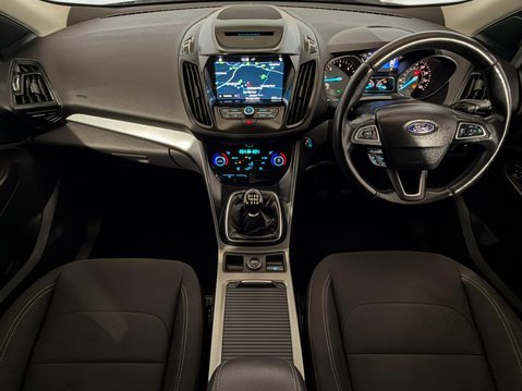 Ford Kuga ZETEC TDCI 11