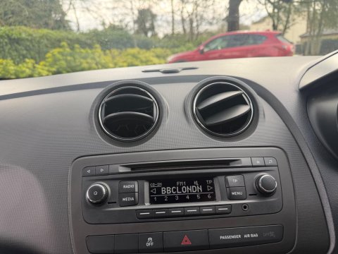 SEAT Ibiza 1.4 Toca Euro 5 5dr 34