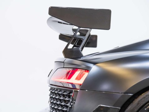 Audi R8 5.2 FSI V10 Coupe 2dr Petrol S Tronic Euro 6 (s/s) (540 ps) 83