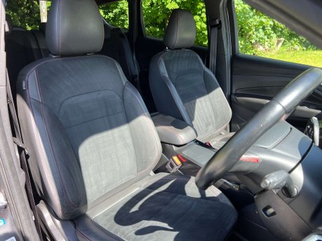 Ford Kuga 2.0 Kuga ST-Line TDCi 5dr 19