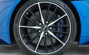 Aston Martin Vanquish Zagato Speedster 31