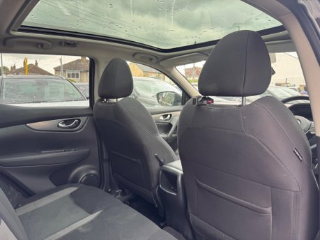 Nissan Qashqai DCI N-CONNECTA DCT 15