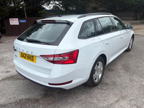 Skoda Superb S TDI DSG 5