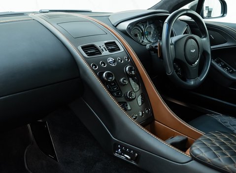 Aston Martin Vanquish S Ultimate 16