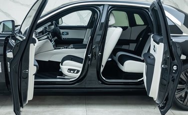 Rolls-Royce Ghost 7