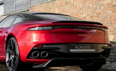 Aston Martin DBS Superleggera 27