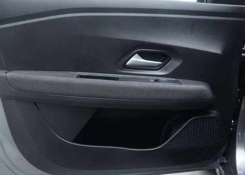 Dacia Sandero 1.0 Sandero Journey TCE Auto 5dr 43