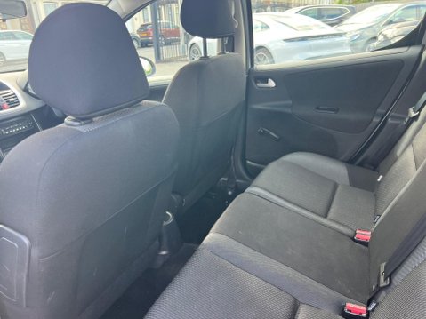 Peugeot 207 1.4 S Euro 5 5dr (A/C) 25