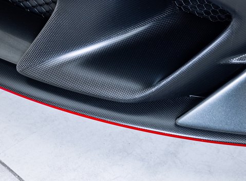 Ferrari 812 Competizione 66