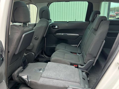 Peugeot 5008 1.6 5008 Allure Blue HDi S/S 5dr 30