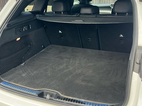 Mercedes-Benz GLC GLC 300 4MATIC AMG LINE MHEV 40