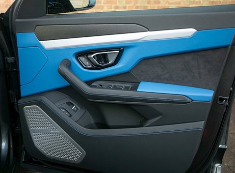 Lamborghini Urus 20