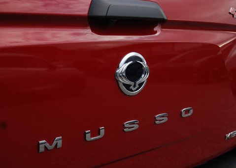 KGM Musso SARACEN 27