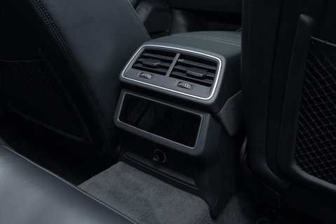 Audi RS6 4.0 TFSI V8 Carbon Black Tiptronic quattro Euro 6 (s/s) 5dr 46