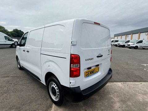 Peugeot Expert 1.5 Expert Professional Premium + L1 BlueHDi 8