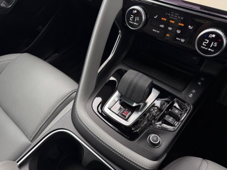 Jaguar E-Pace R-DYNAMIC S 20