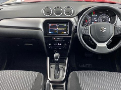 Suzuki Vitara SZ-T 3