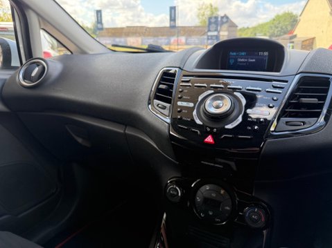Ford Fiesta 1.5 TDCi Titanium Euro 5 5dr 12