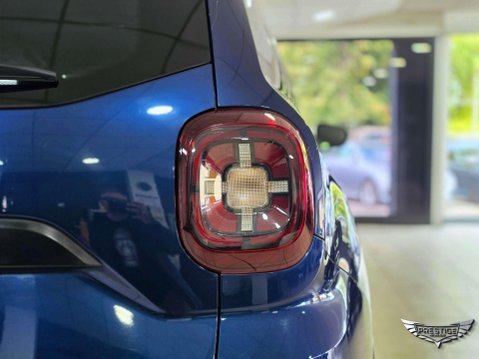 Dacia Duster 1.6 SCe Prestige Euro 6 (s/s) 5dr 9