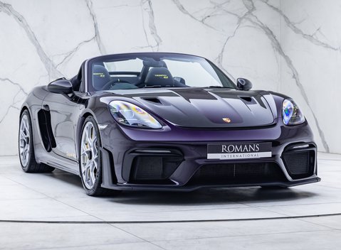 Porsche 718 Spyder RS 12