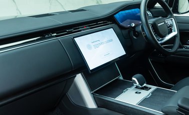 Land Rover Range Rover P530 AUTOBIOGRAPHY 22