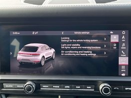 Porsche Macan 3.0 Macan S Semi-Auto 4WD 5dr 41