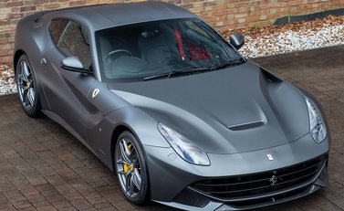 Ferrari F12 Berlinetta 8