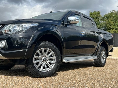 Mitsubishi L200 DI-D 4WD BARBARIAN DCB 15