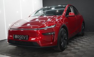 Tesla Model Y RWD Standard Range Ultra Red GROK AI Rear Screen Heated & Vented Seats VATQ 9
