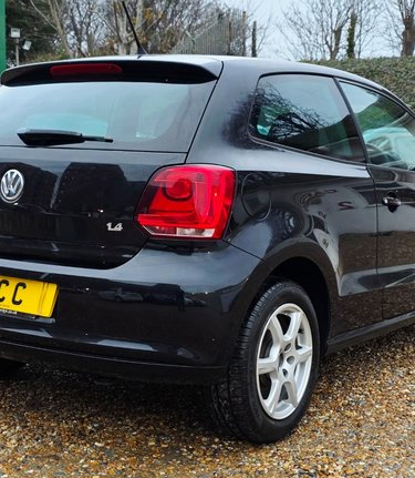 Volkswagen Polo 1.4 MATCH.. LOOK! ONLY 50000 MILES! 6 VW SERVICES..AIR CON..ALLOYS.. 3