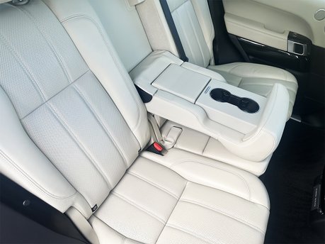 Land Rover Range Rover SDV8 VOGUE 37