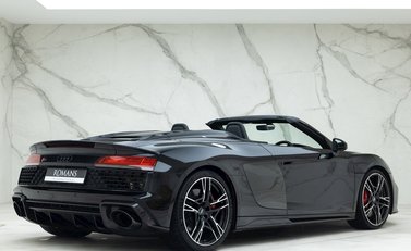 Audi R8 Spyder V10 Performance Carbon Black 10