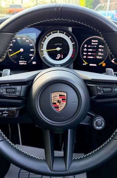 Porsche 911 GT3 TOURING PDK - £33K FACTORY EXTRAS -CERAMIC BRAKES -BUCKET SEATS -CARBON 