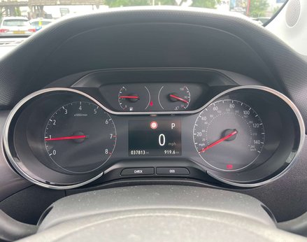 Vauxhall Crossland X 1.2 Crossland X Elite ecoTec T S/S Auto 5dr 19