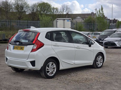 Honda Jazz 1.3 i-VTEC SE Hatchback 5dr Petrol CVT Euro 6 (s/s) (102 ps) 14